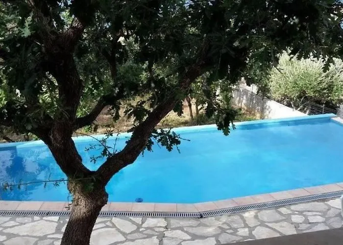 아파트 In Mit Grosser Terrasse By Interhome 빈예라크